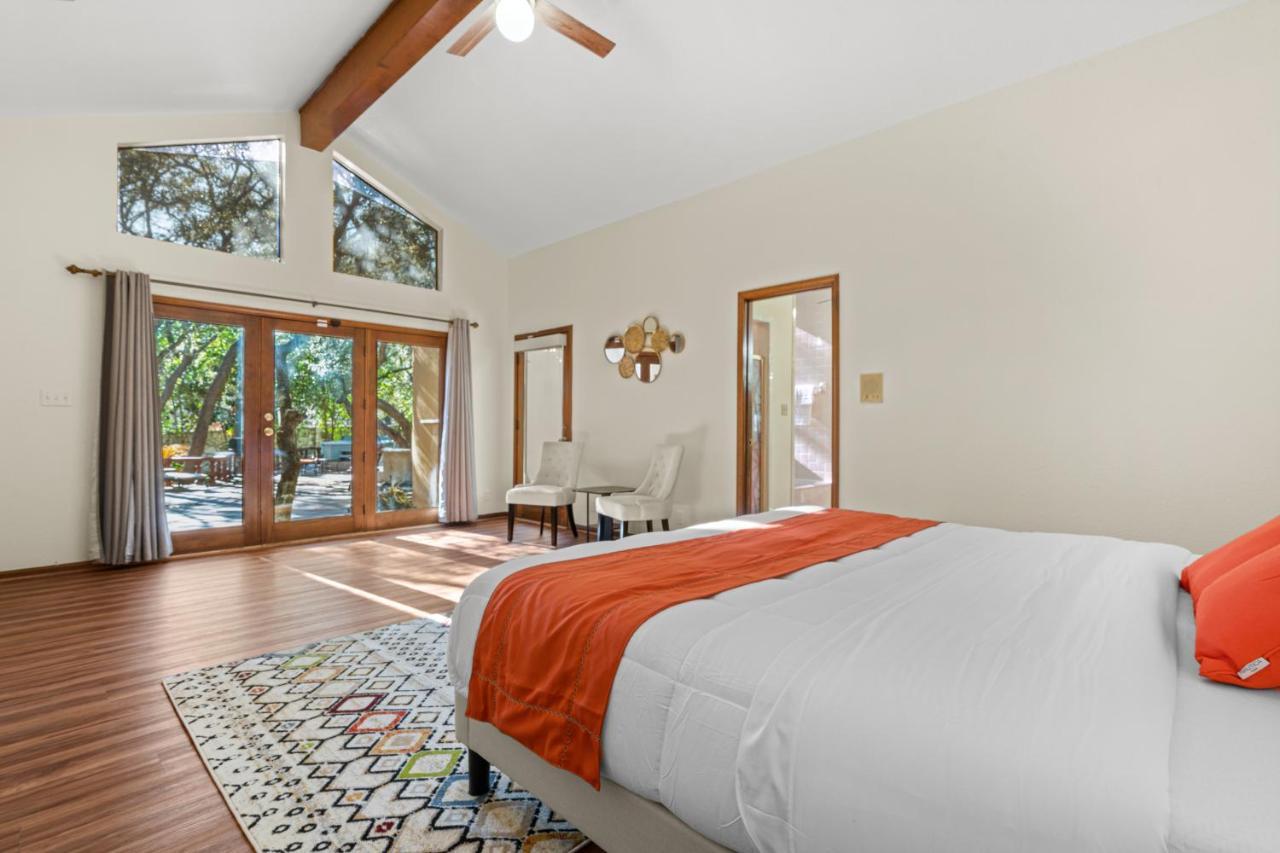 Villa Espanola Сан Антонио Екстериор снимка