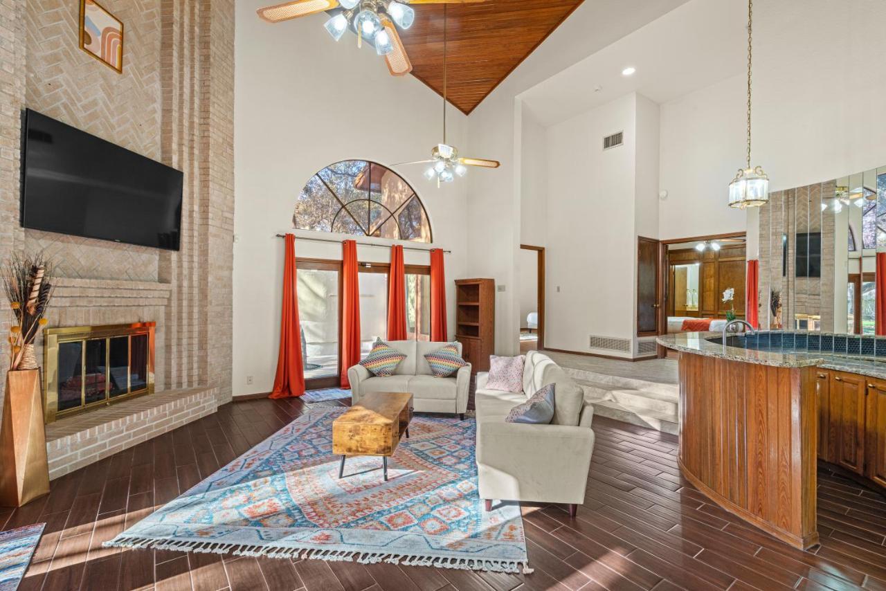 Villa Espanola Сан Антонио Екстериор снимка